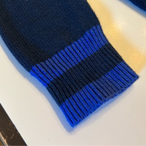 Star Wars Gap sweater - Picture 5 of 6